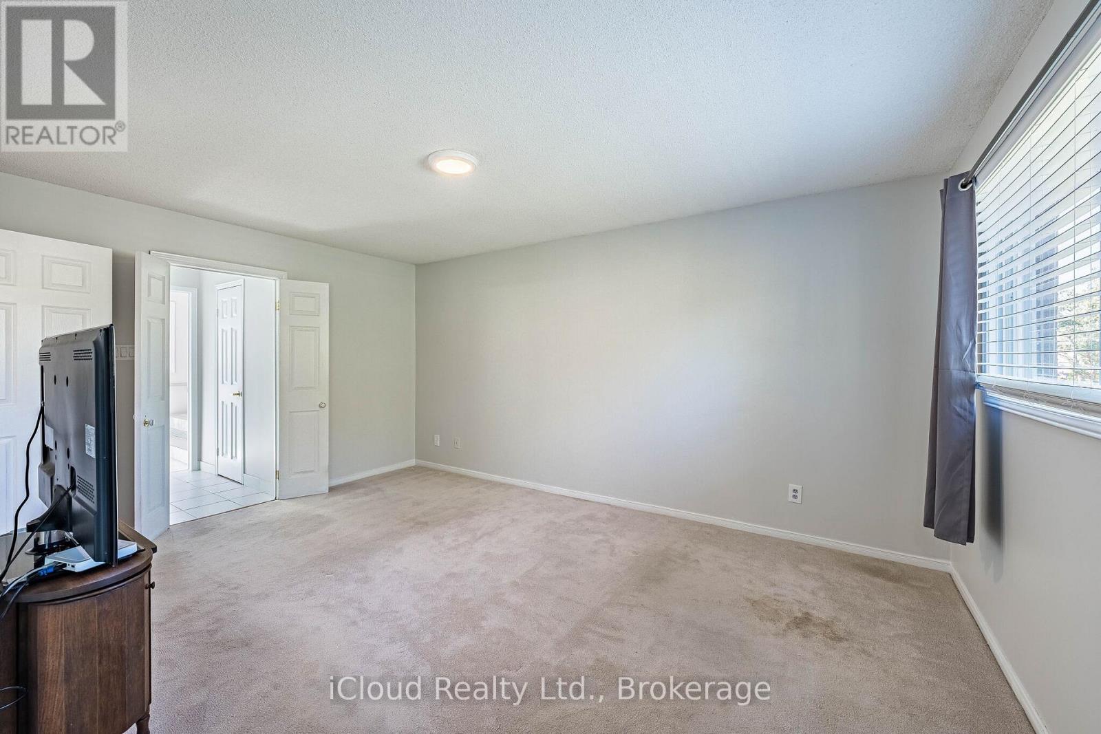 2017 Grenville Drive Property Photo 27