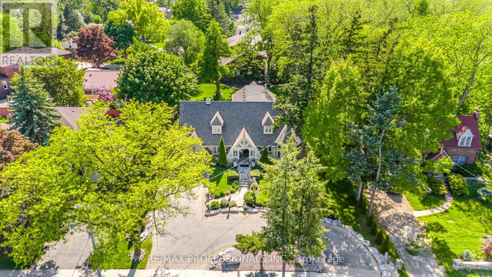 1114 Kipling Avenue Property Photo 3