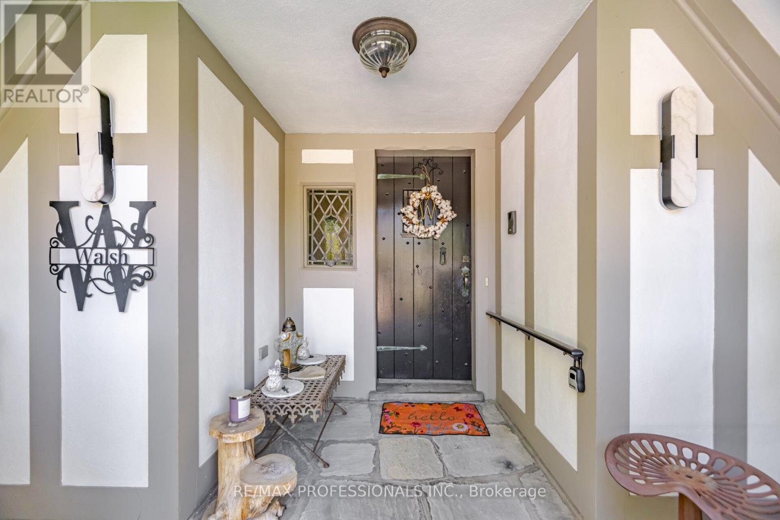 1114 Kipling Avenue Property Photo 4