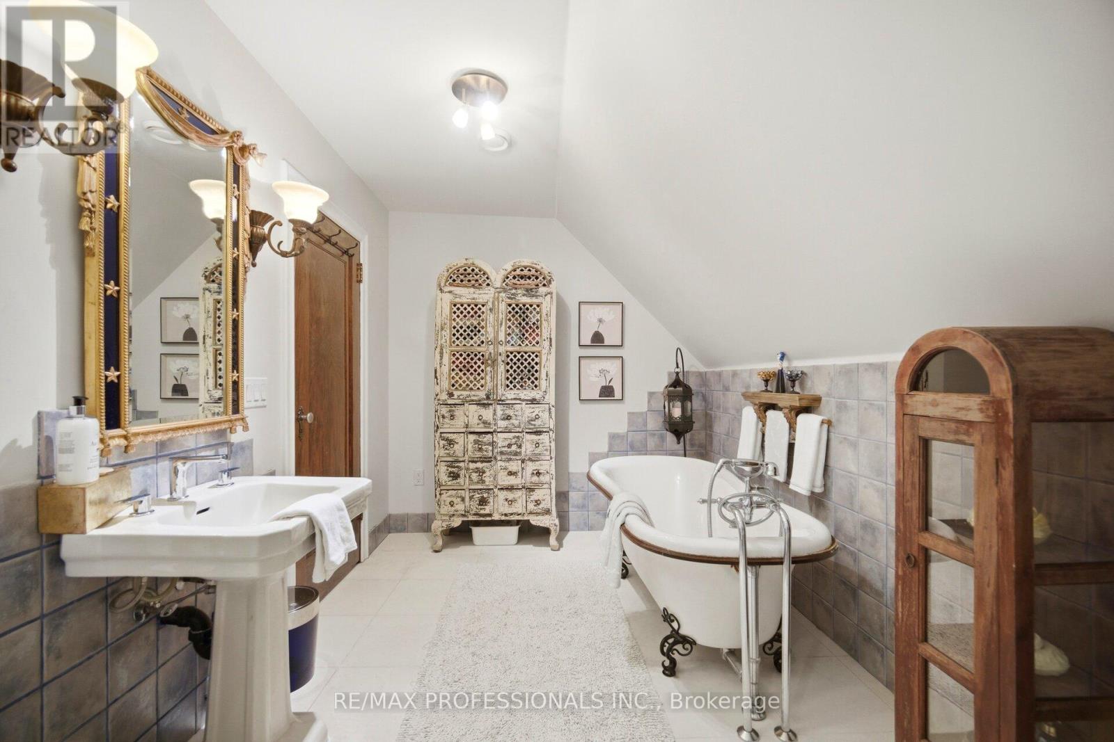1114 Kipling Avenue Property Photo 30