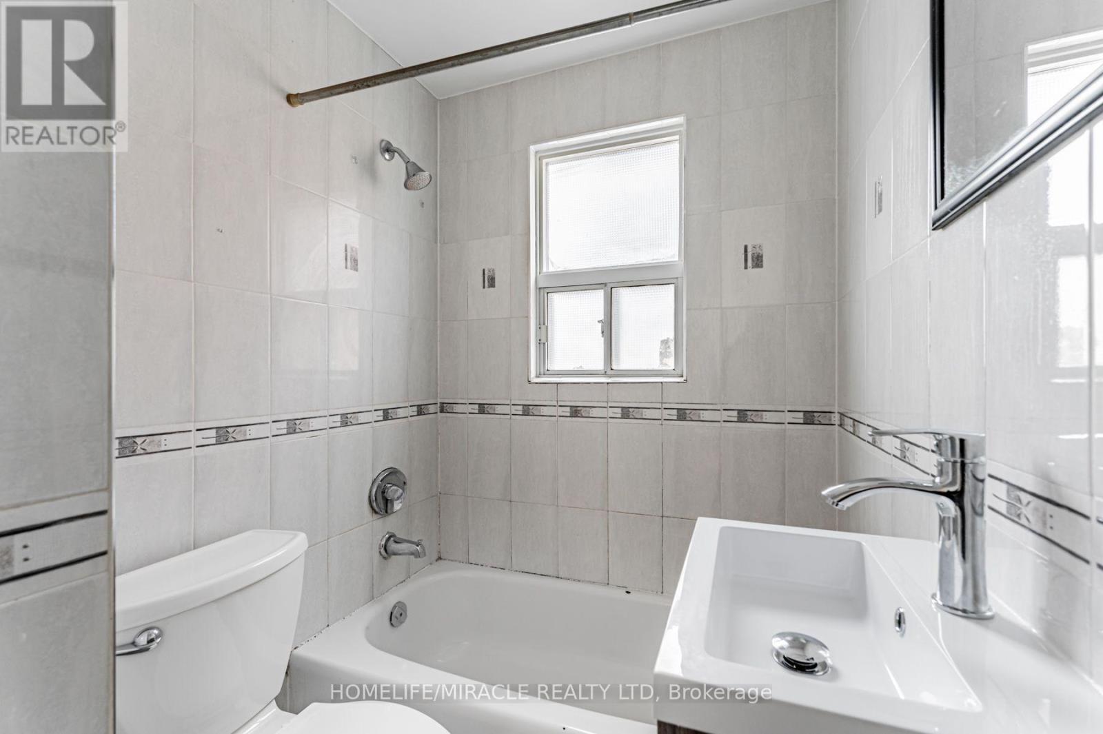 44 Leduc Drive Property Photo 9