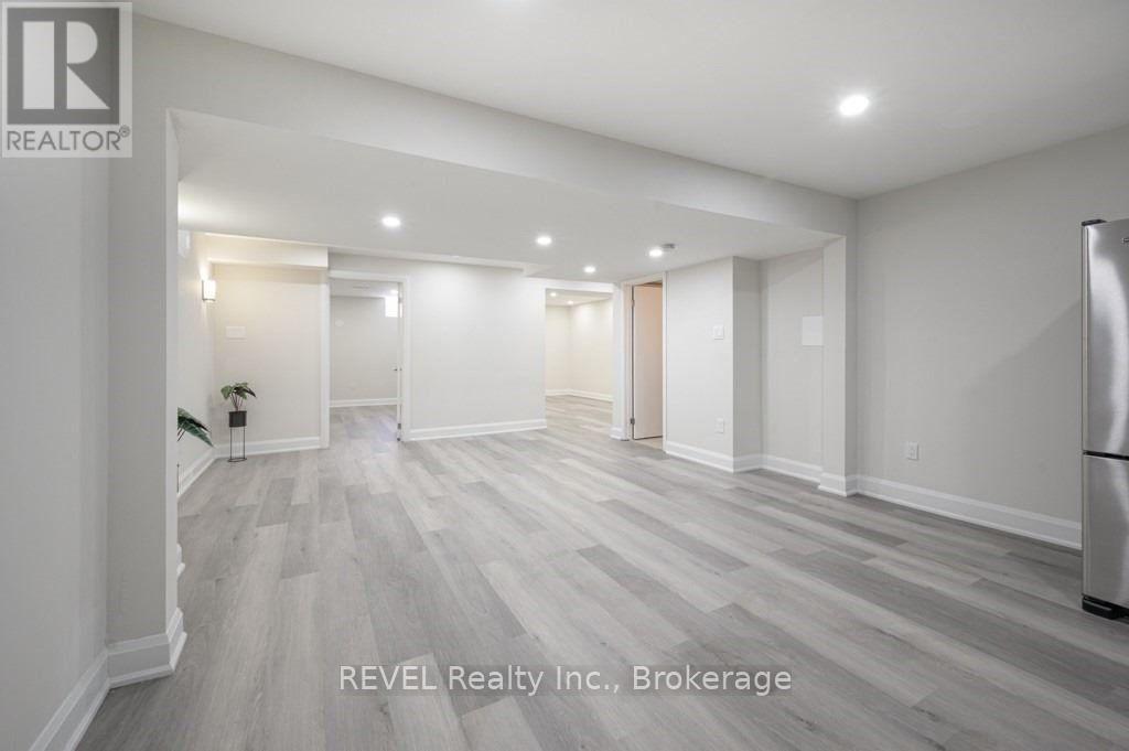 401 Schreyer Crescent Property Photo 43