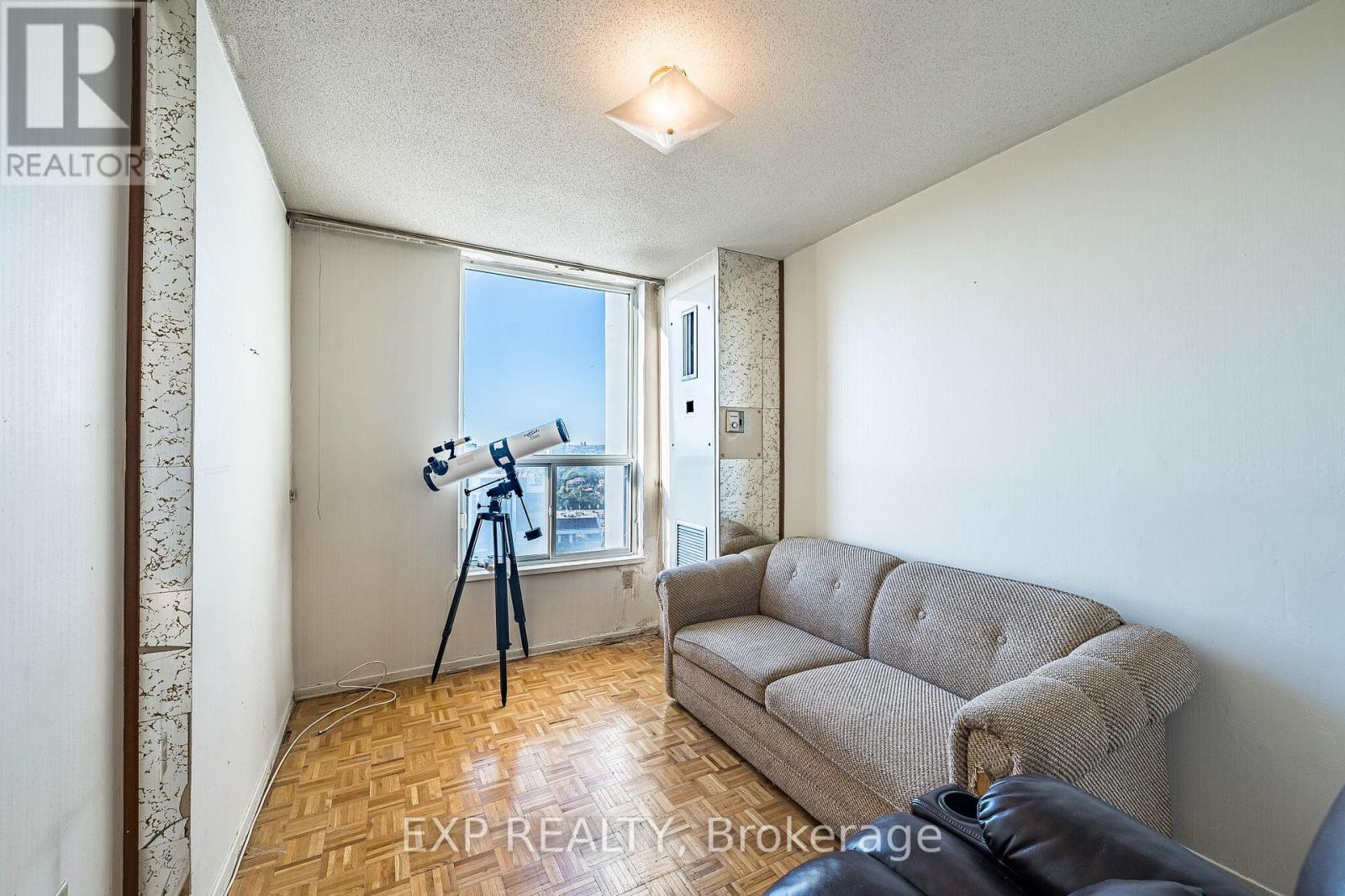 2412 - 85 Emmett Avenue Property Photo 24