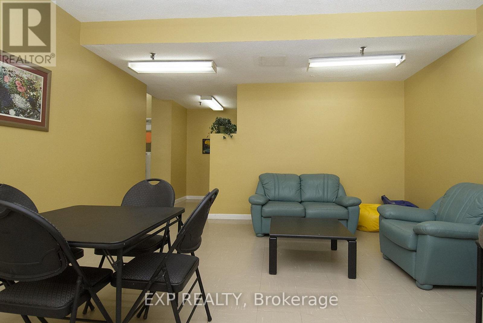 2412 - 85 Emmett Avenue Property Photo 33