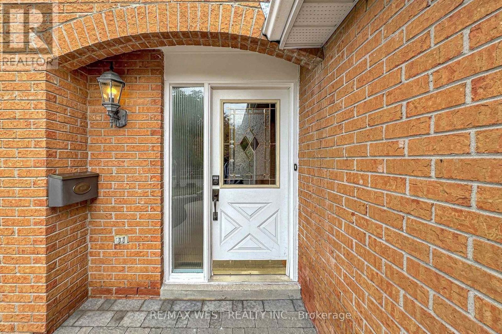 13 Mansfield Street Property Photo 3