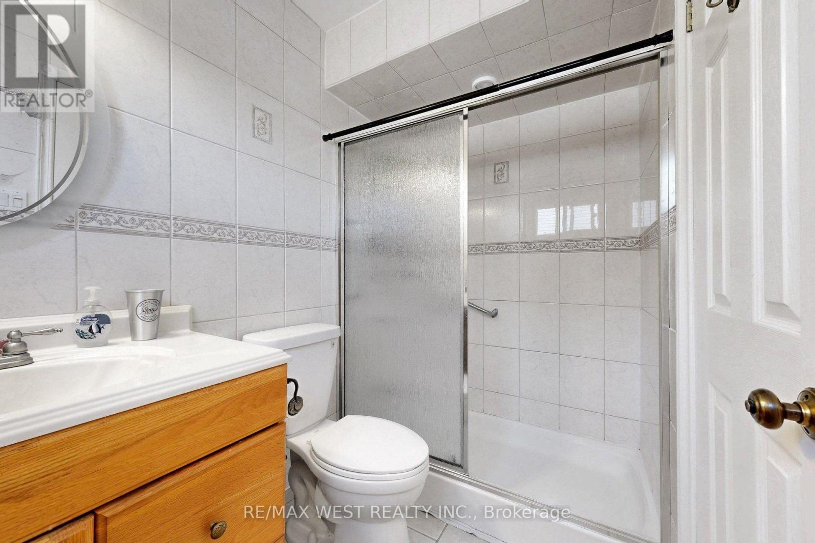 13 Mansfield Street Property Photo 22