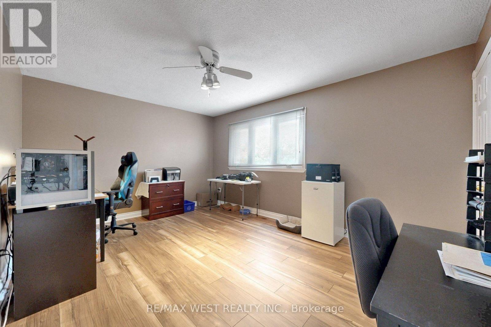 13 Mansfield Street Property Photo 23