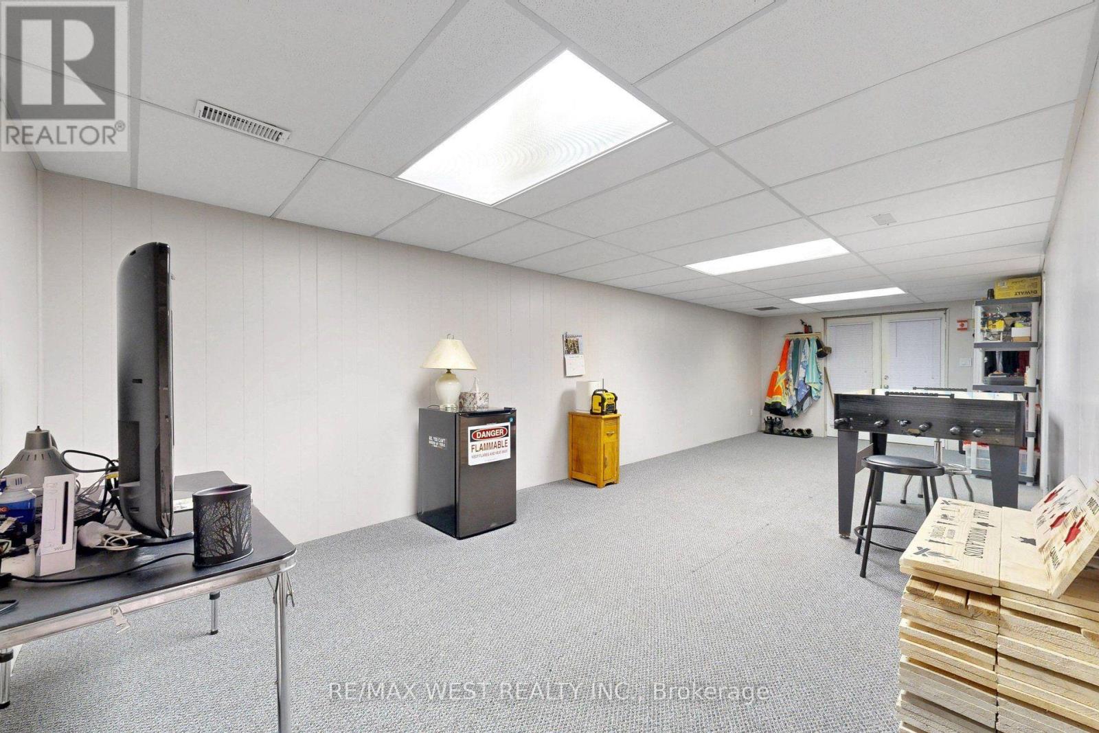 13 Mansfield Street Property Photo 29