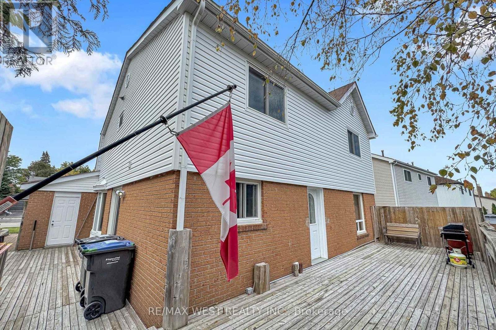 13 Mansfield Street Property Photo 38