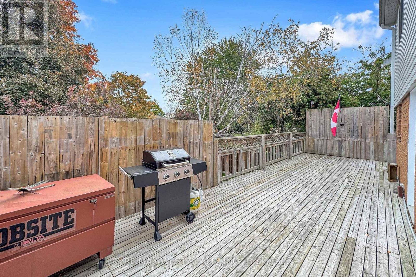 13 Mansfield Street Property Photo 40