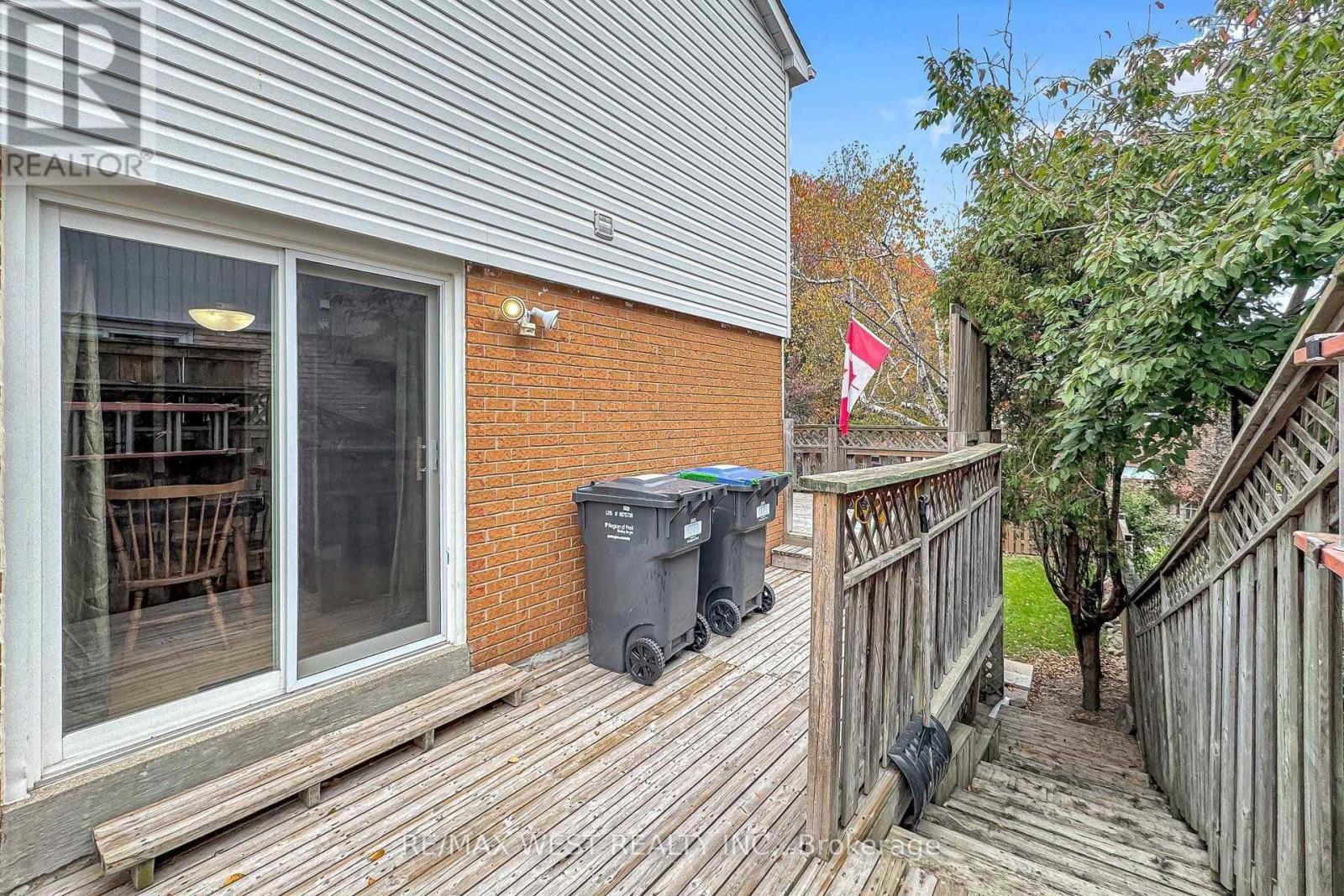 13 Mansfield Street Property Photo 42