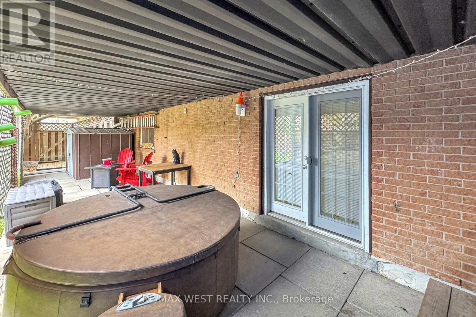 13 Mansfield Street Property Photo 44
