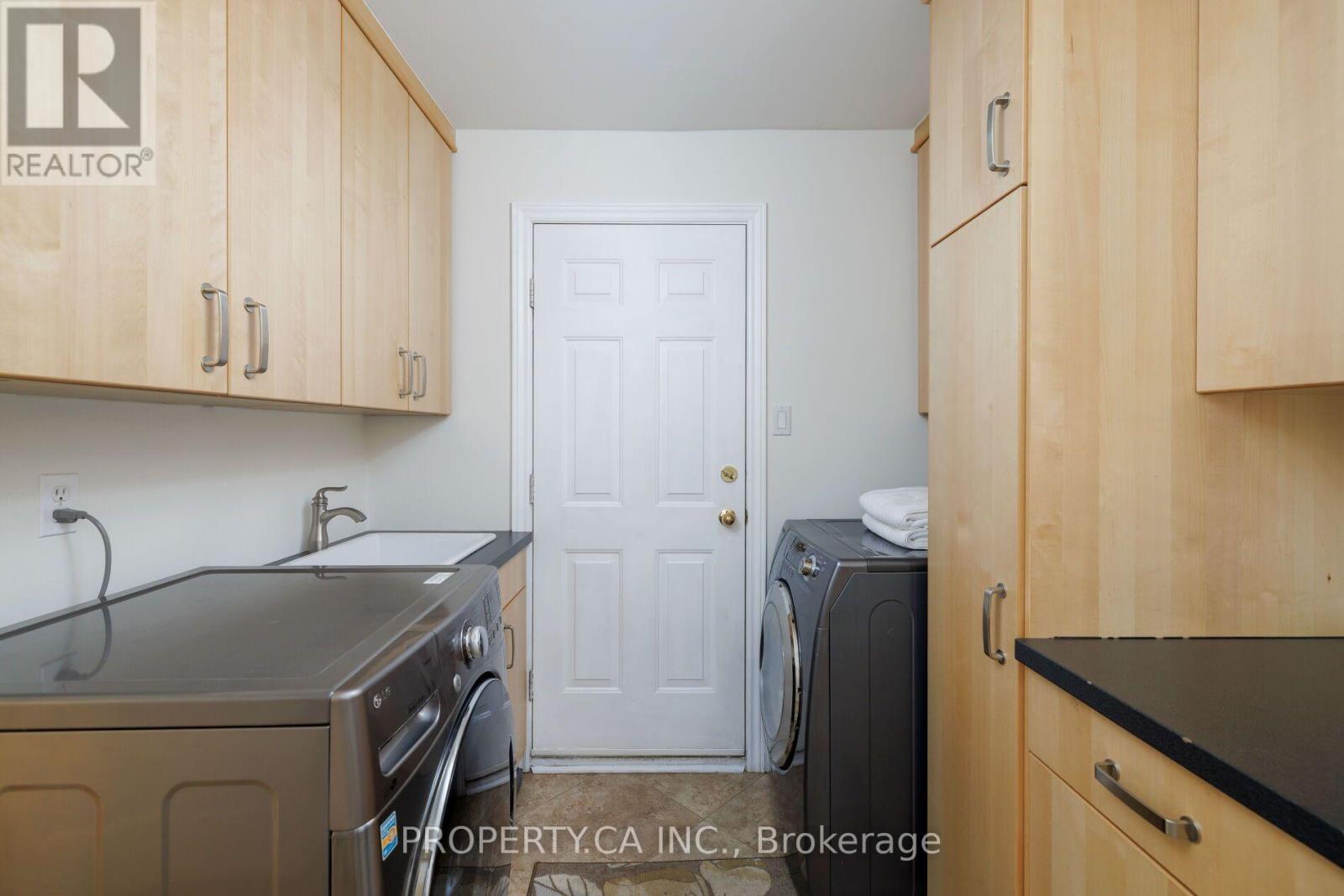 2124 Langtry Drive Property Photo 24