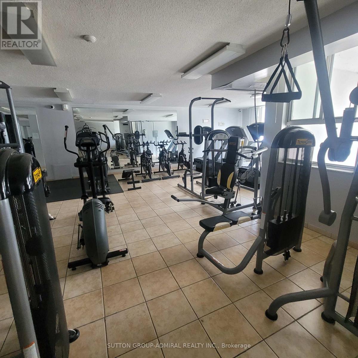 802 - 10 Tobermory Drive Property Photo 17