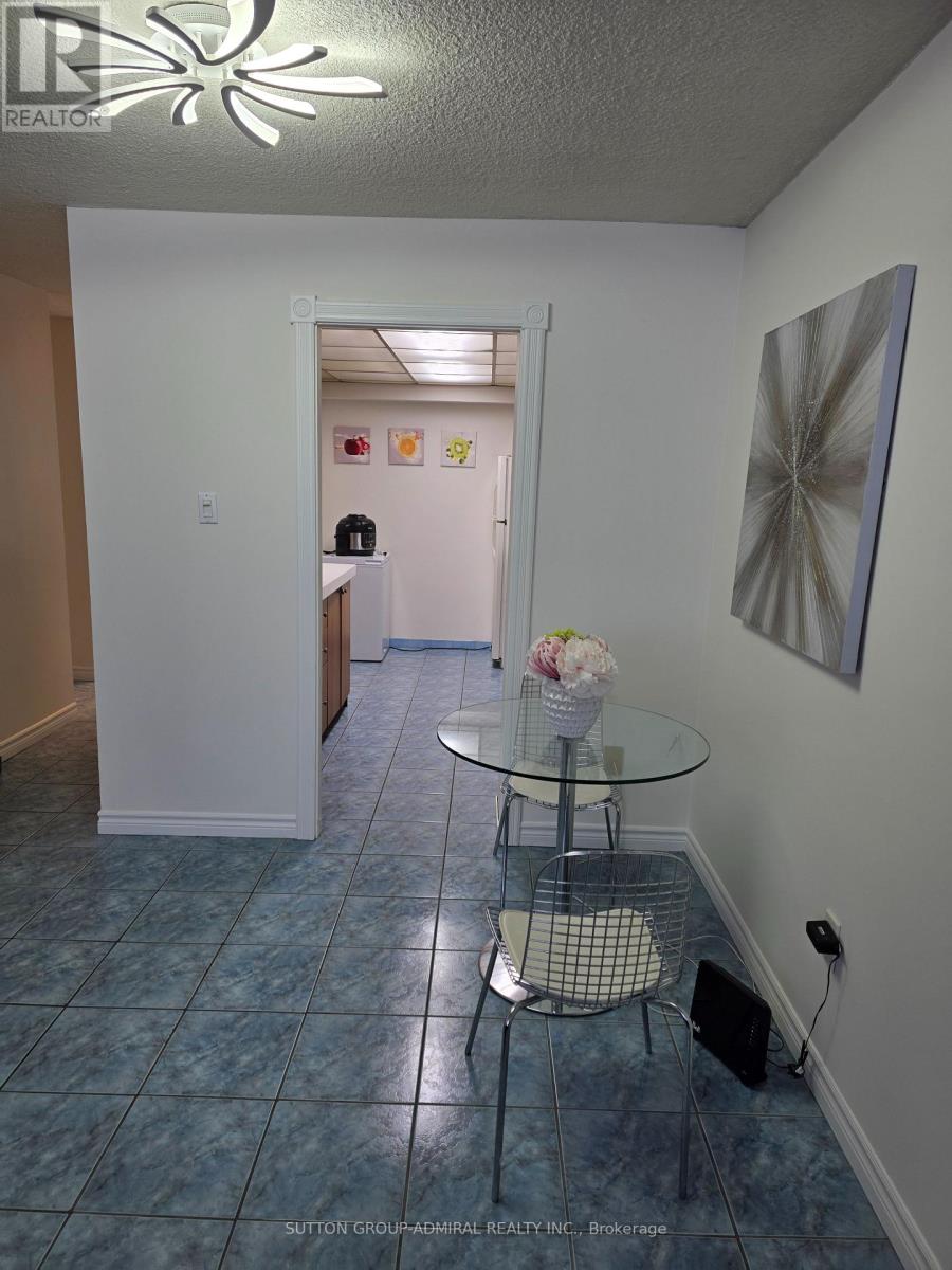 802 - 10 Tobermory Drive Property Photo 32