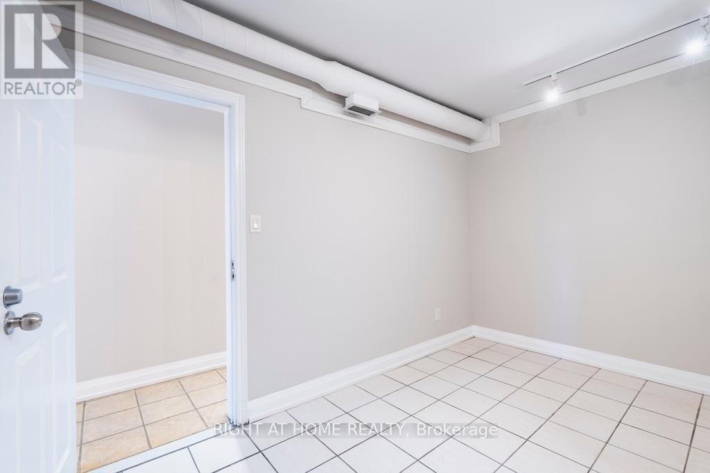 13 - 6730 Davand Drive Property Photo 9