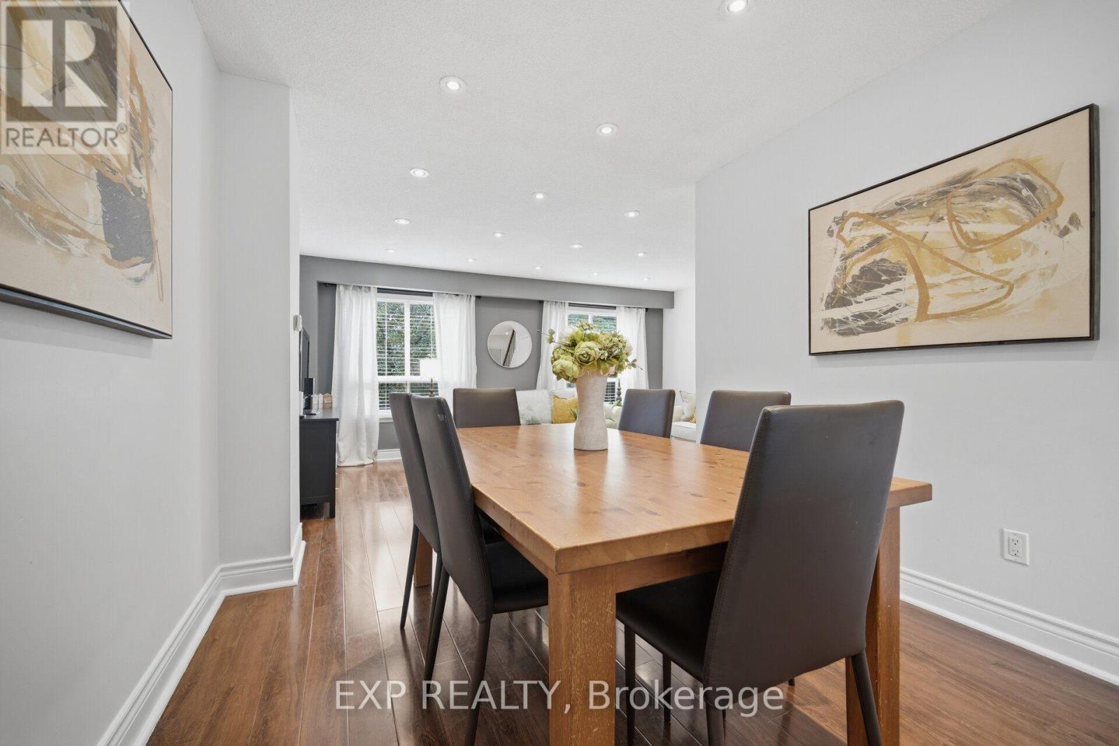 157 Moregate Crescent Property Photo 12