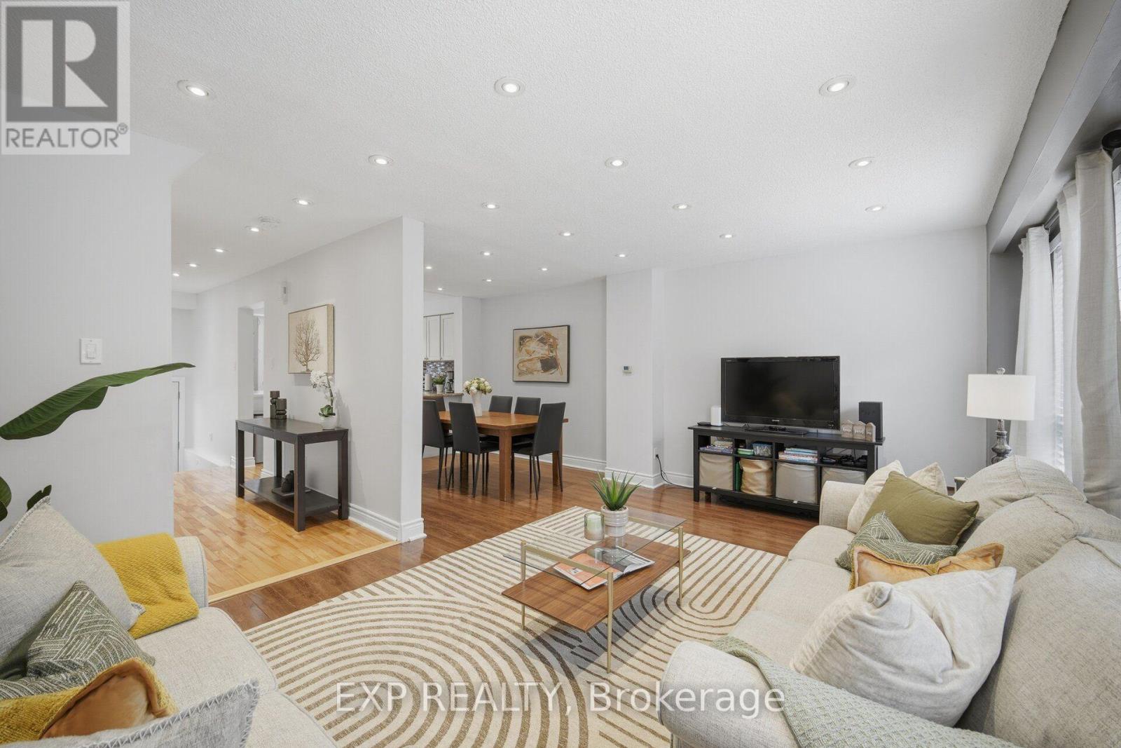 157 Moregate Crescent Property Photo 15