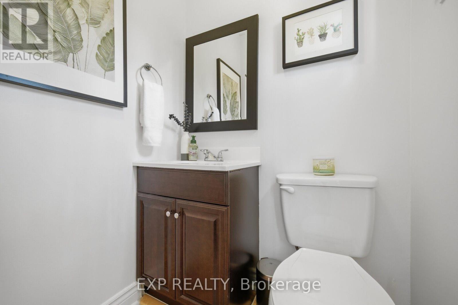 157 Moregate Crescent Property Photo 17