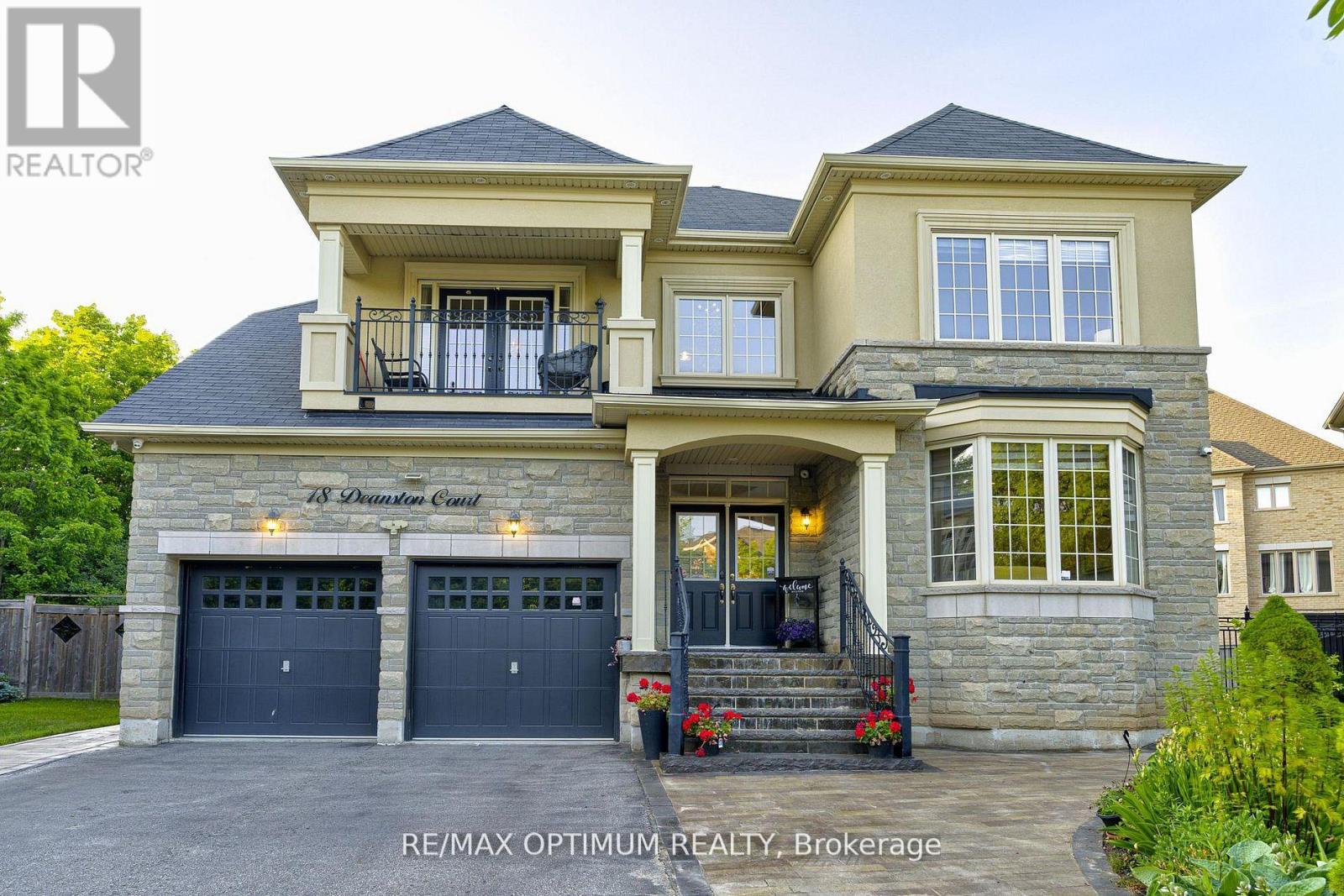 18 Deanston Court Property Photo 3