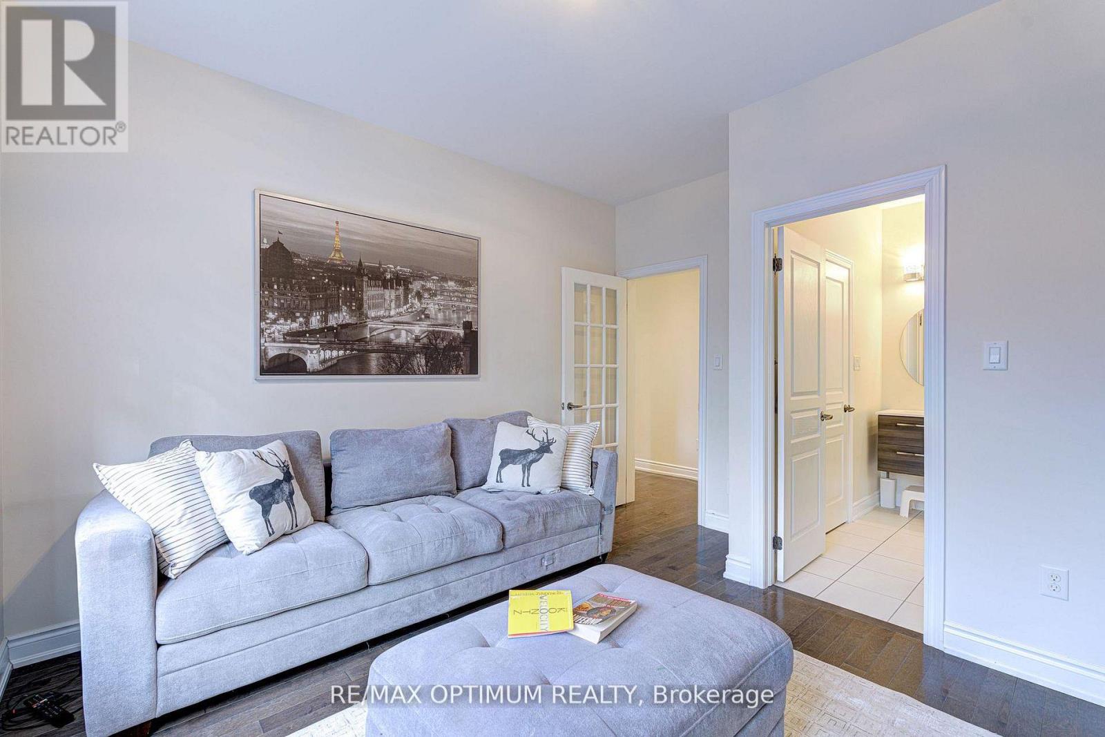 18 Deanston Court Property Photo 21
