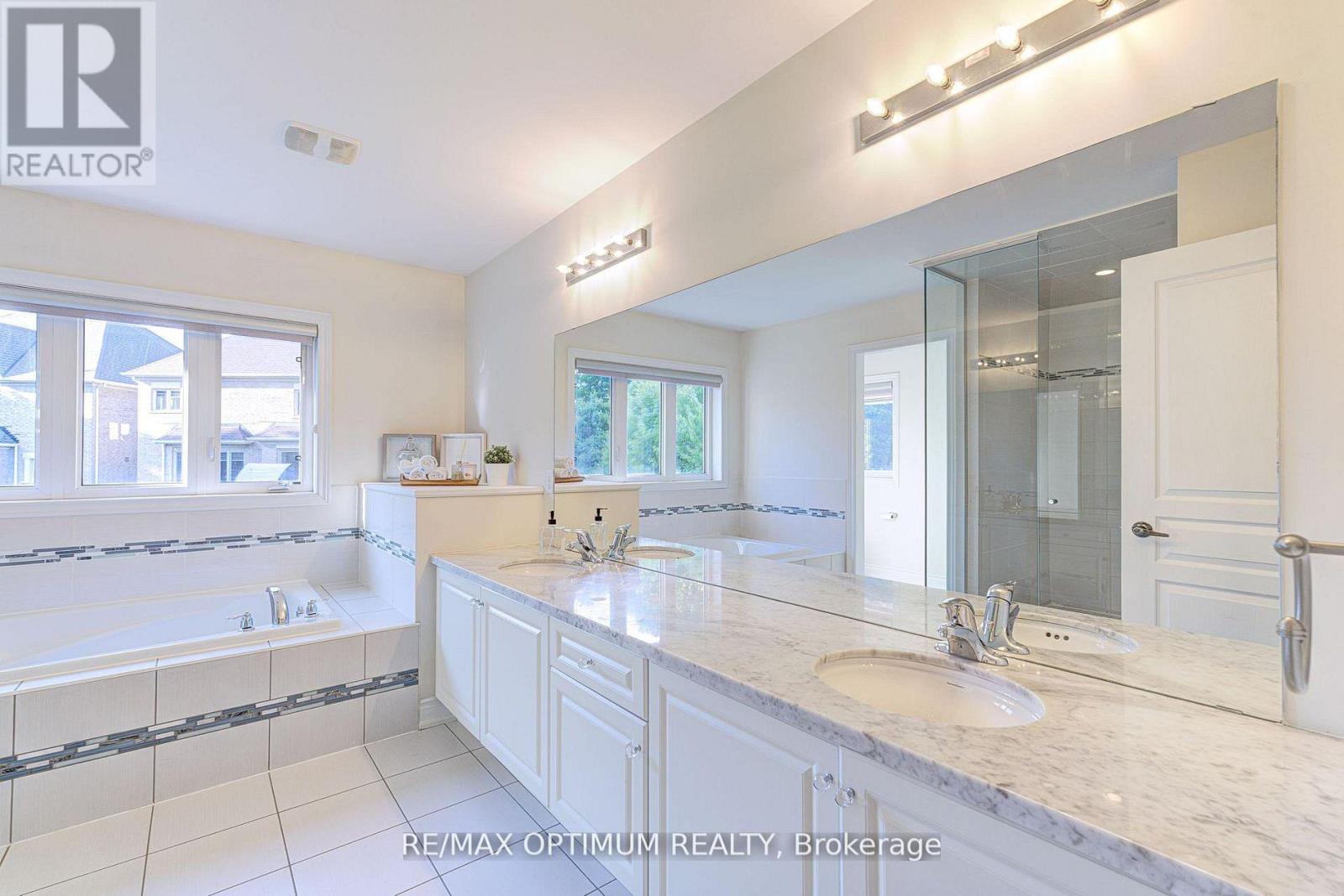 18 Deanston Court Property Photo 27