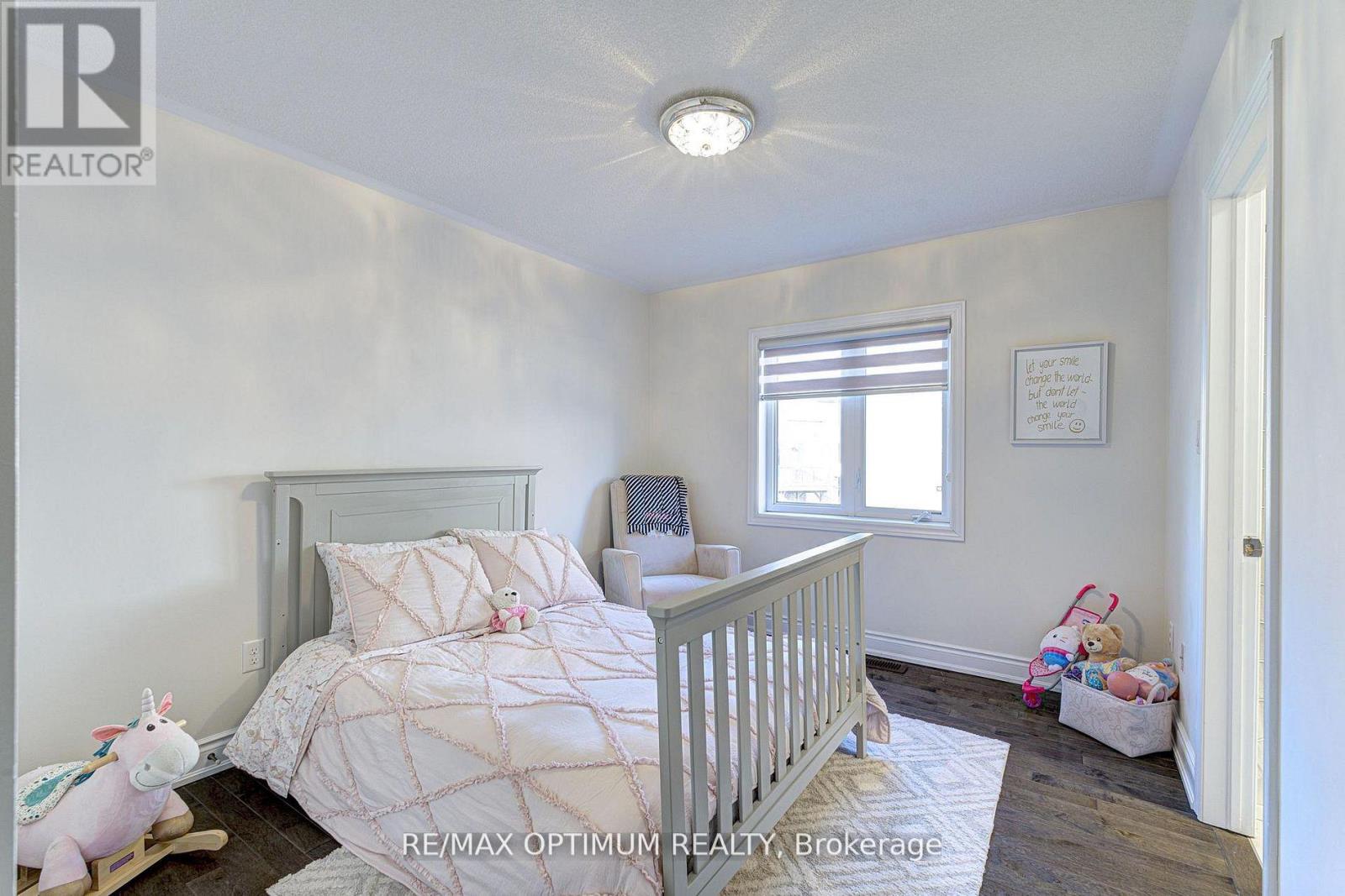 18 Deanston Court Property Photo 39