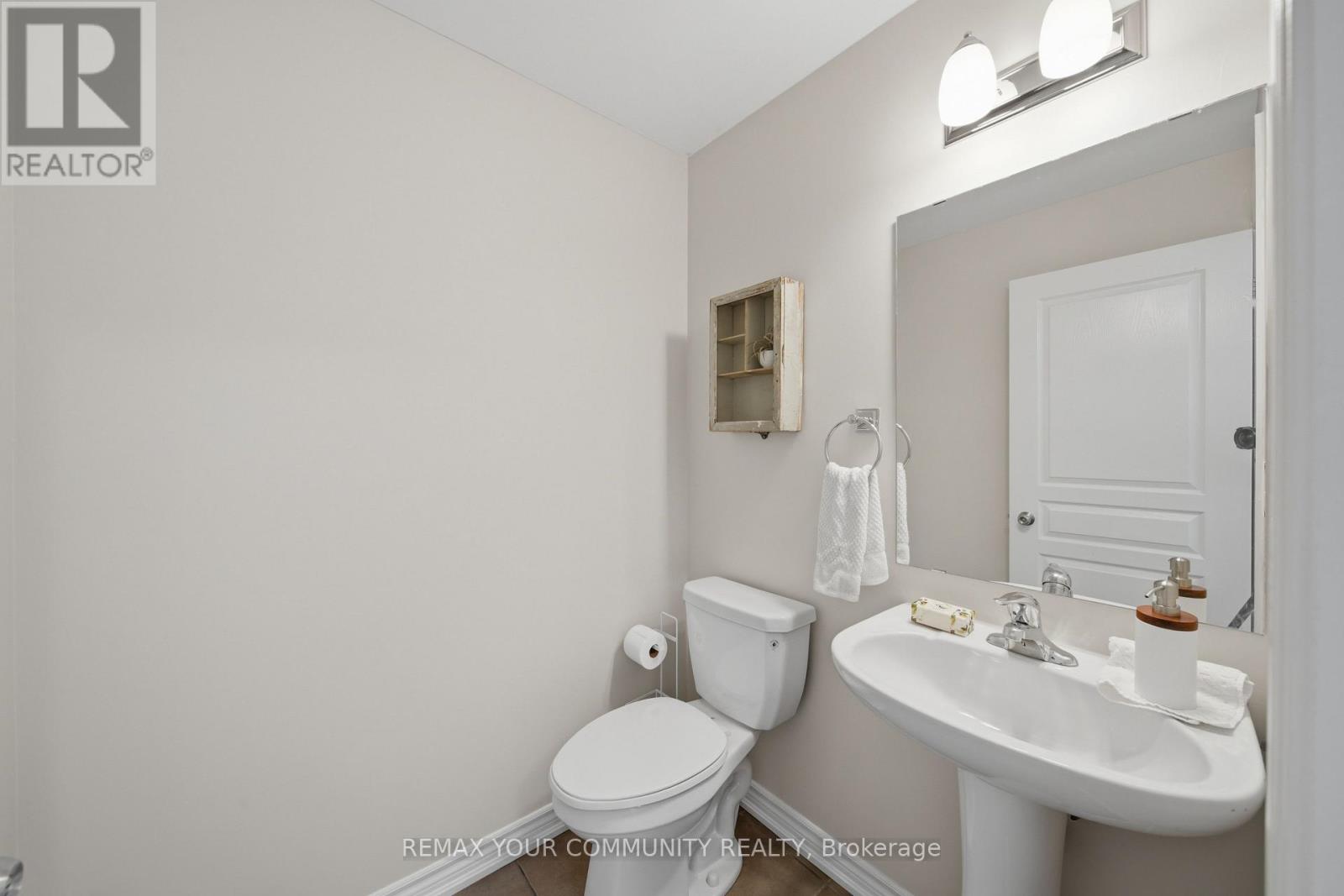2 - 90 Caledonia Park Road Property Photo 15