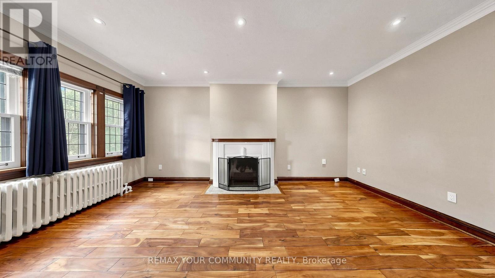 13 Tenth Street Property Photo 6