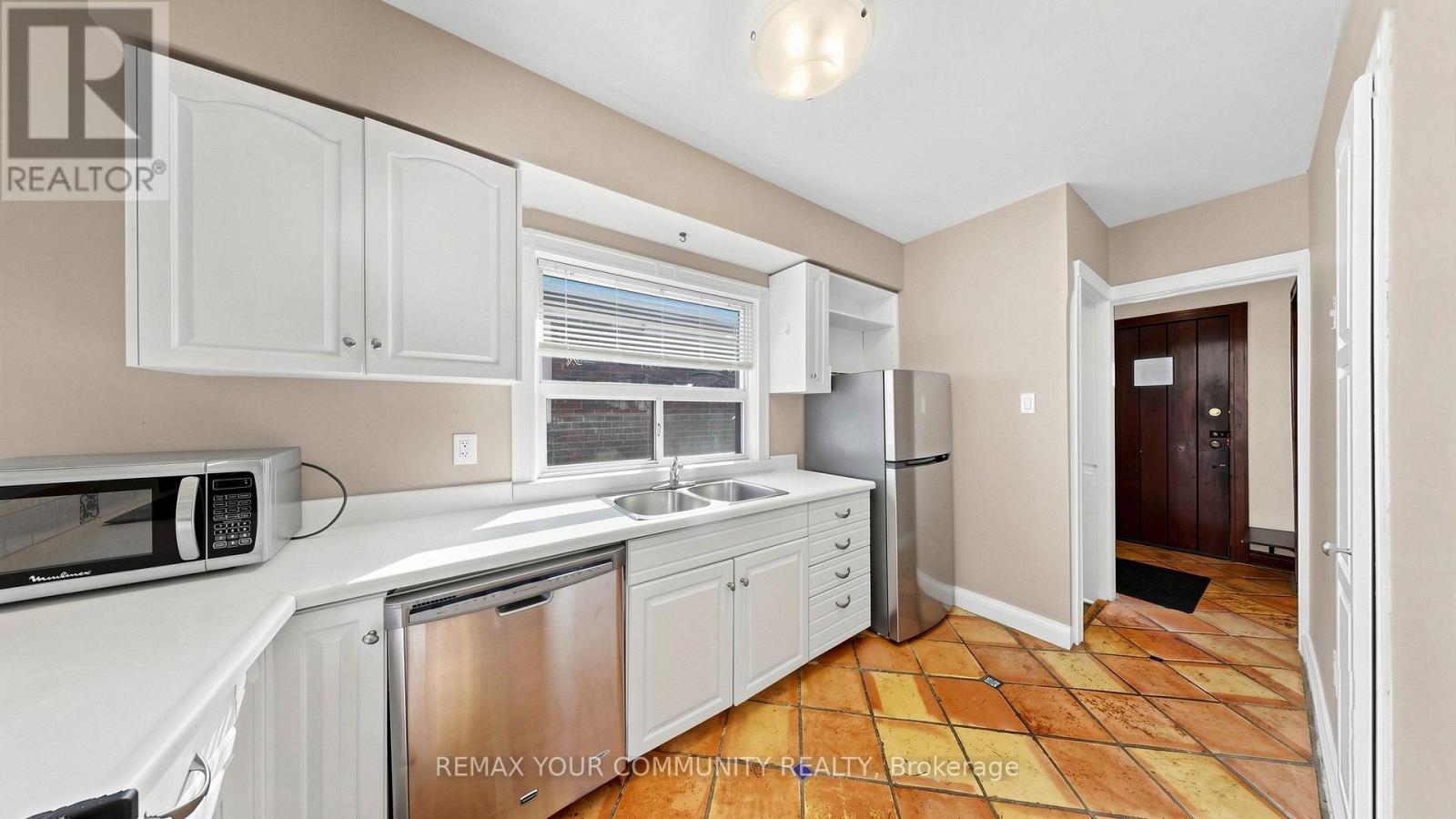 13 Tenth Street Property Photo 9