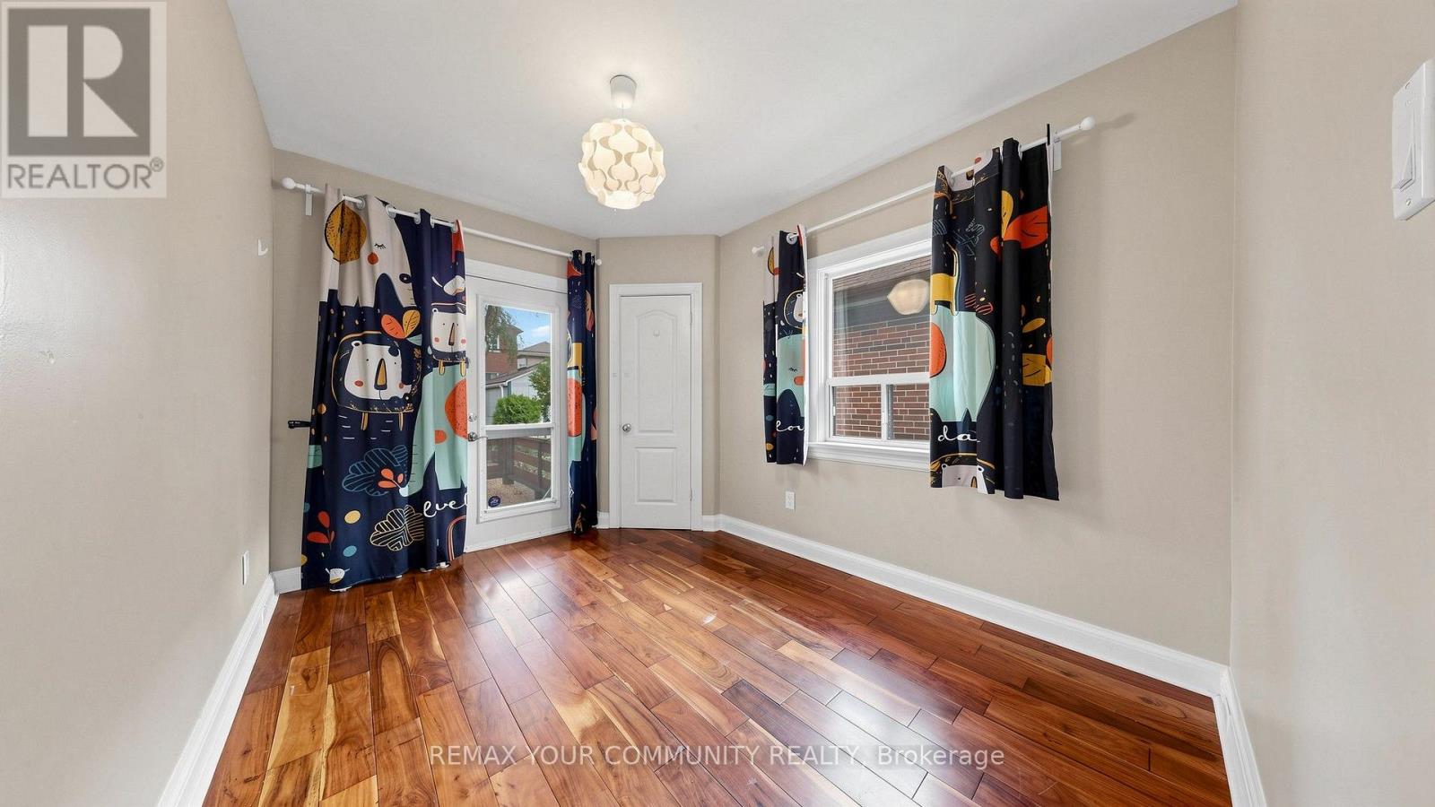 13 Tenth Street Property Photo 15