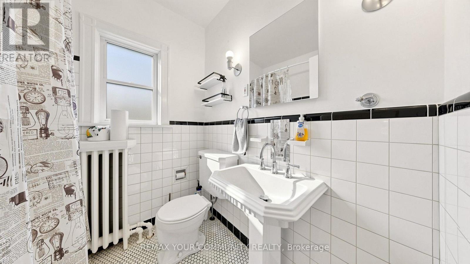 13 Tenth Street Property Photo 18