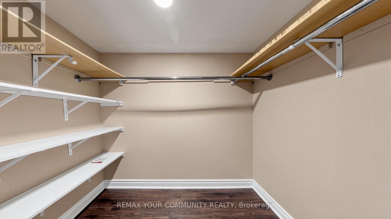 13 Tenth Street Property Photo 33