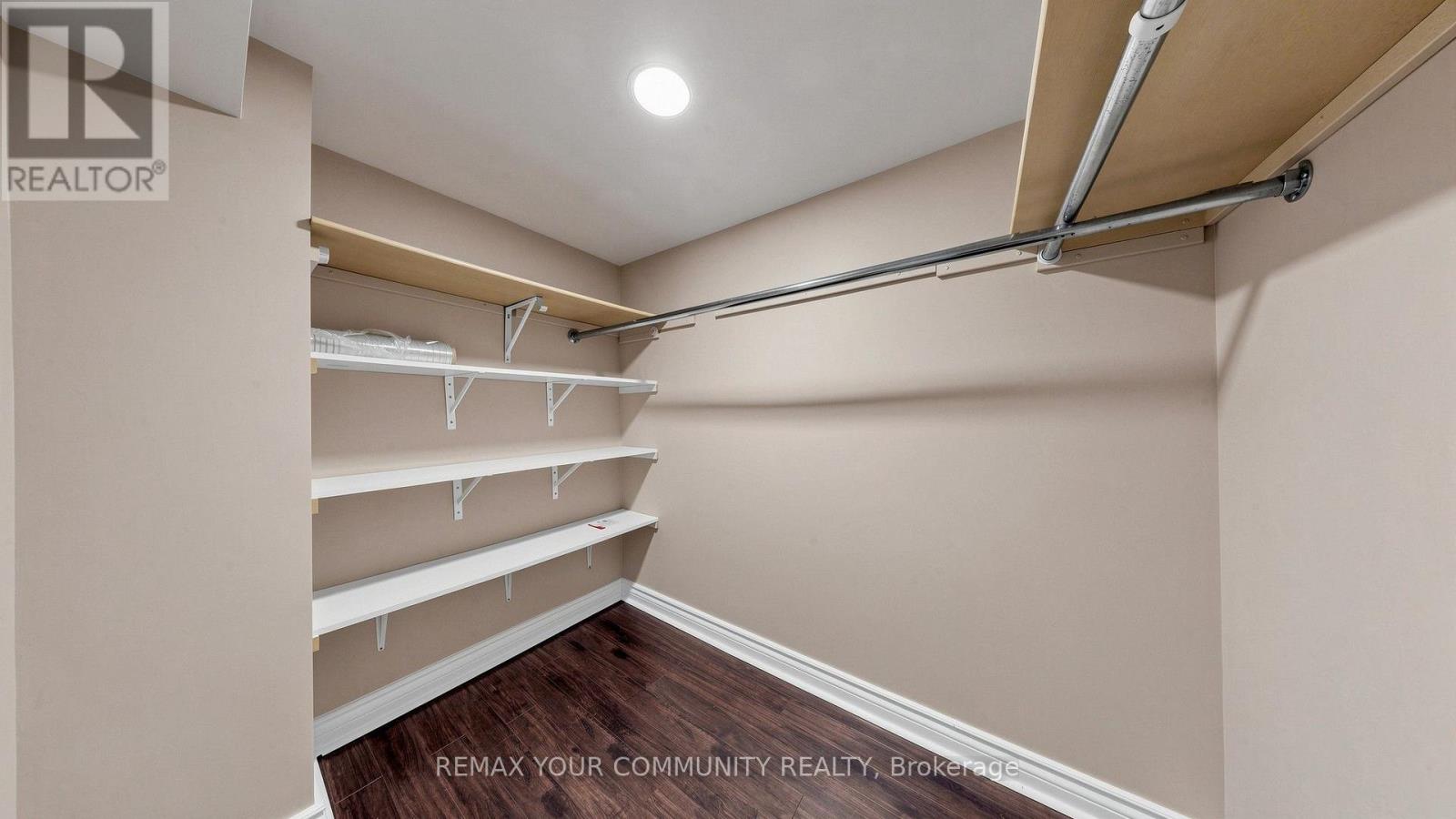 13 Tenth Street Property Photo 34