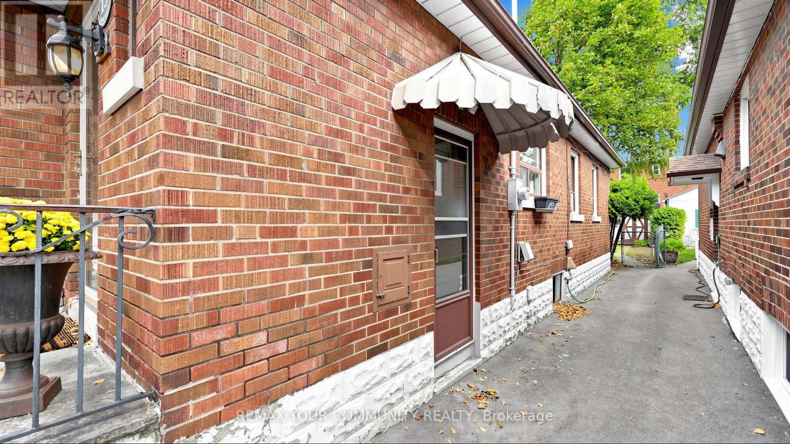13 Tenth Street Property Photo 44