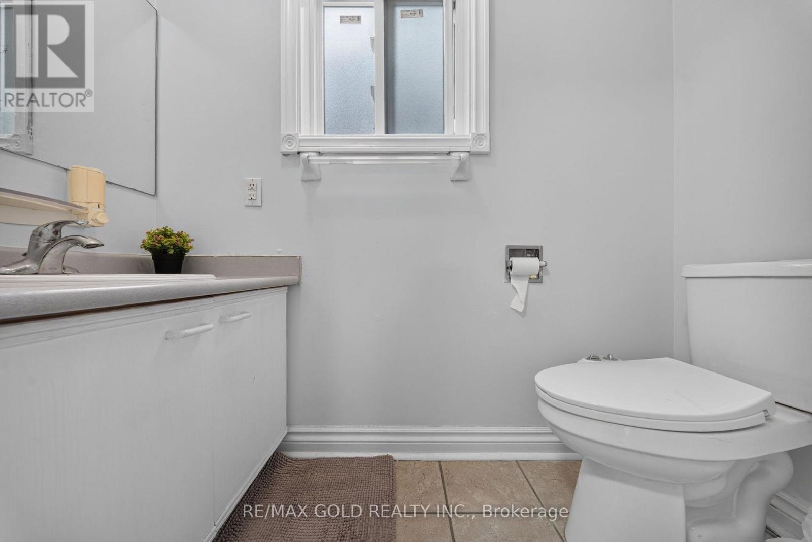 152 Bighorn Crescent Property Photo 11