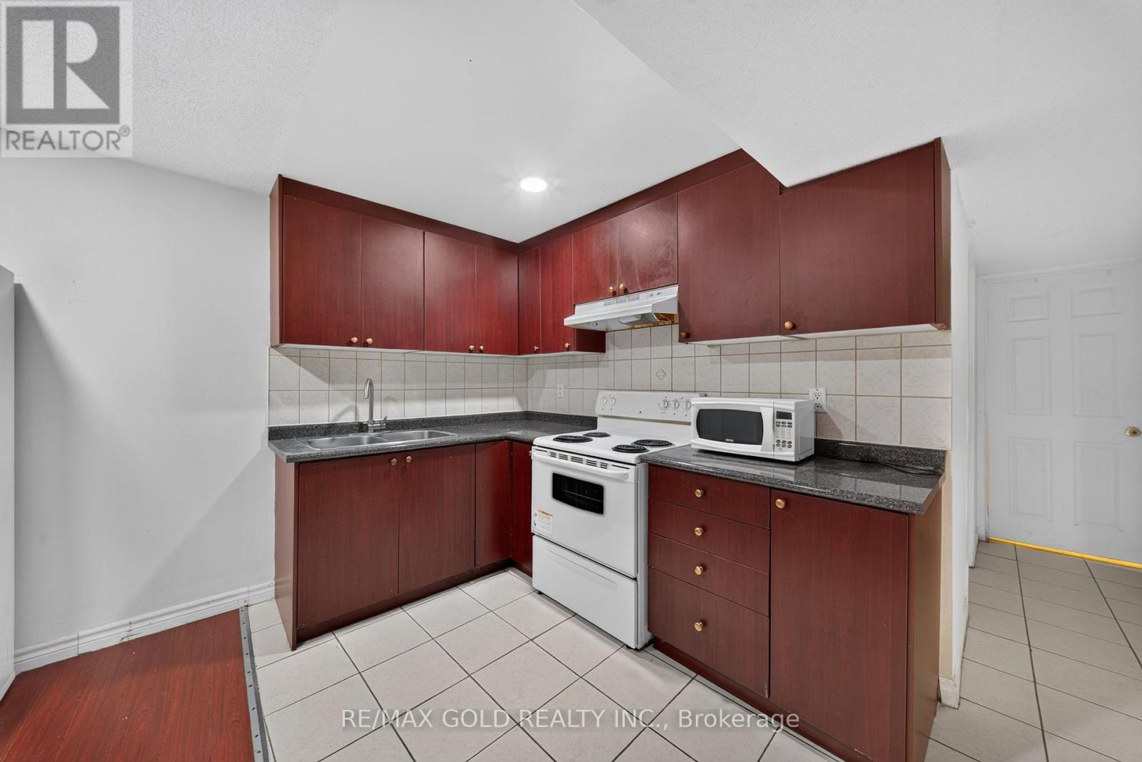 152 Bighorn Crescent Property Photo 36