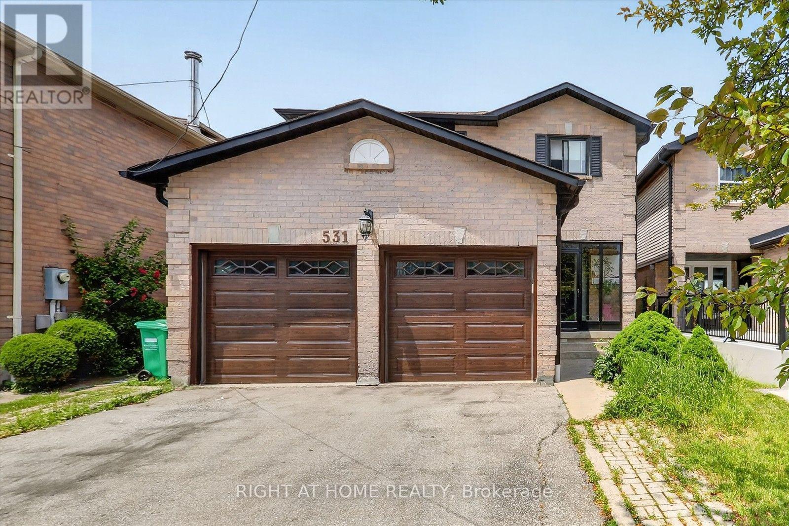 531 Wallenberg Crescent Property Photo 1