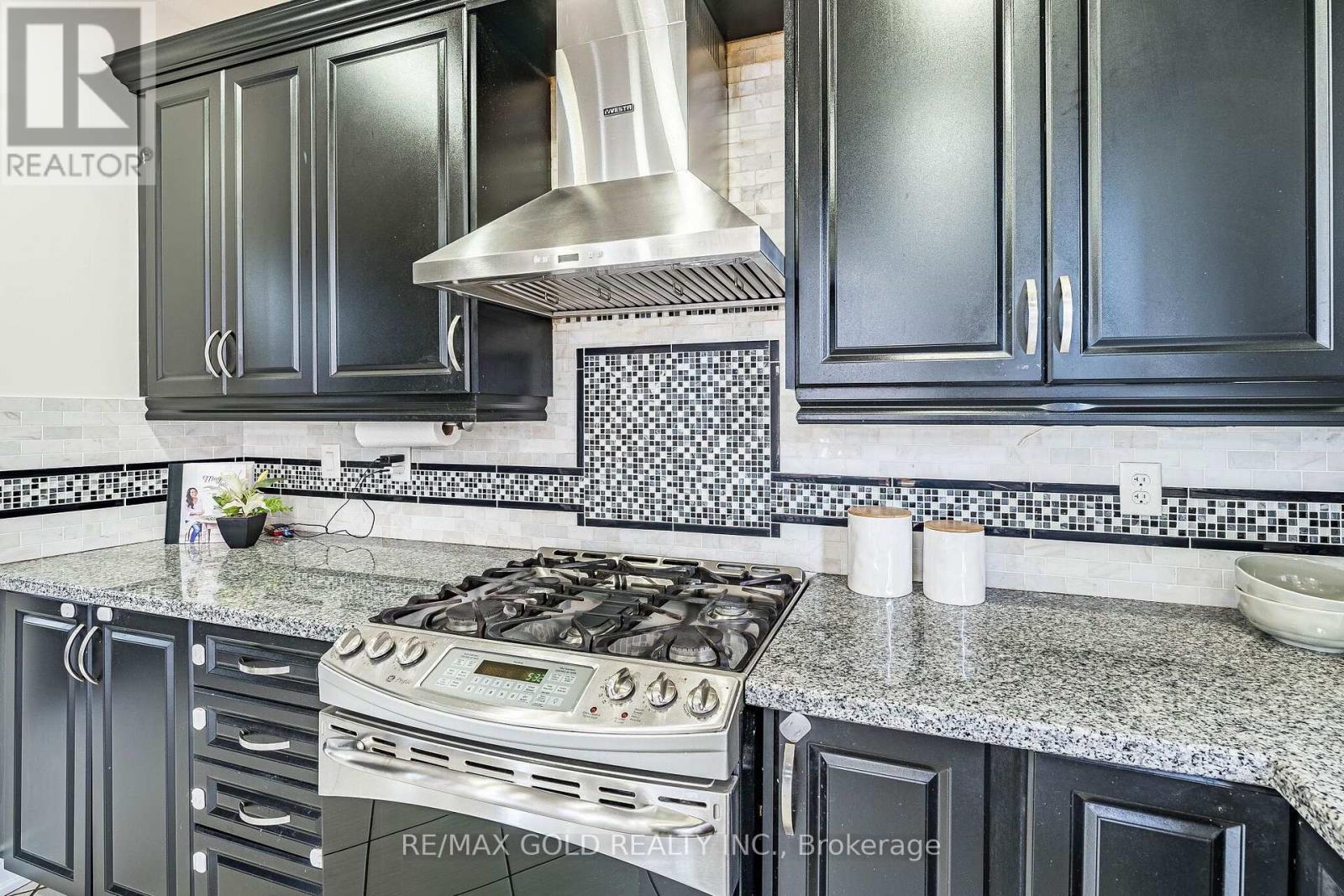54 Orangeblossom Trail Property Photo 12