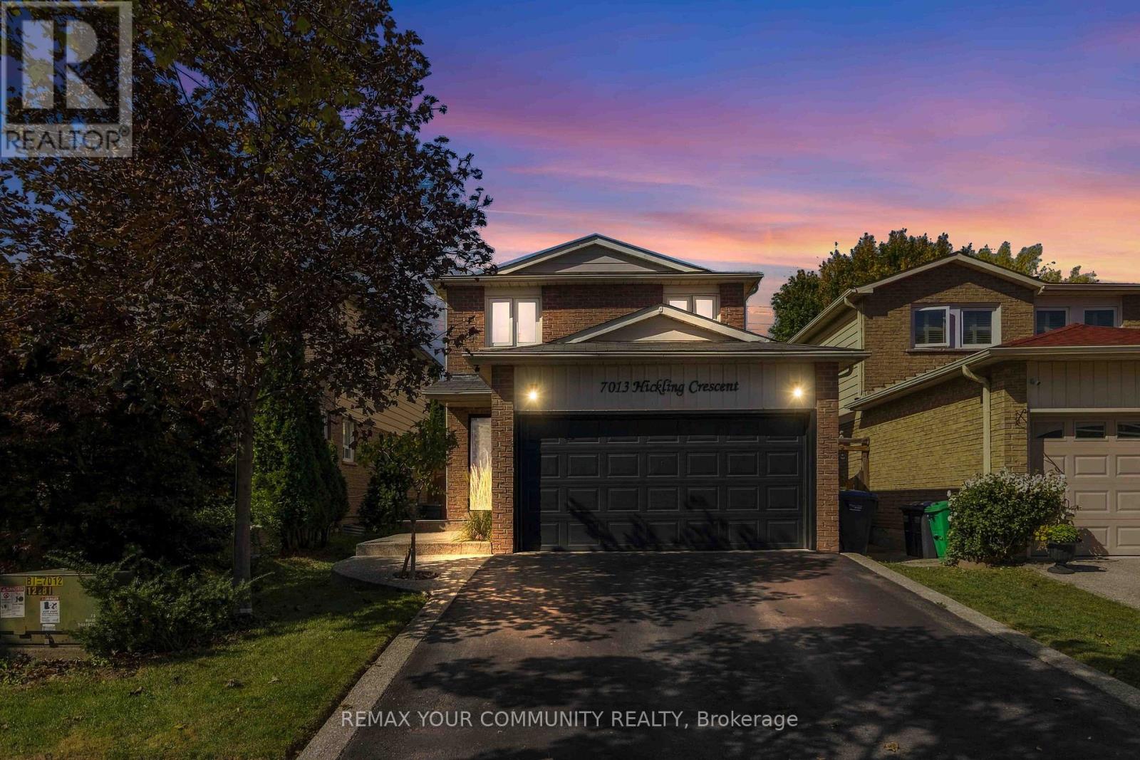 7013 Hickling Crescent Property Photo 1
