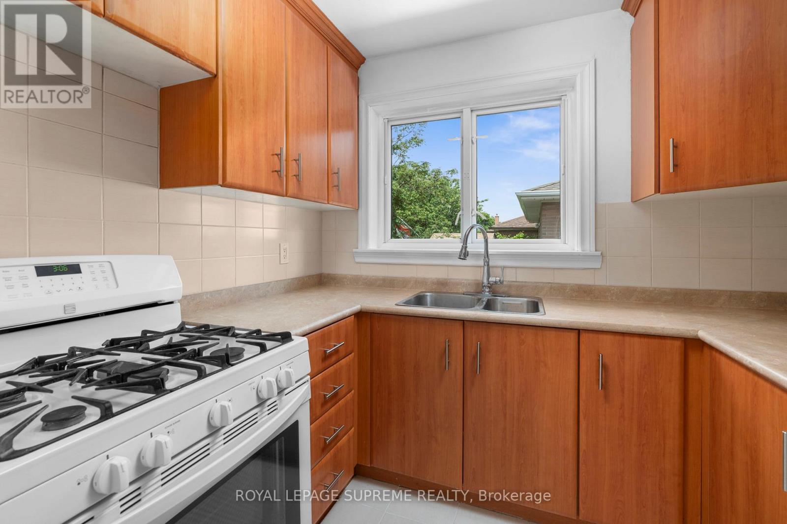 30 Benway Drive Property Photo 15