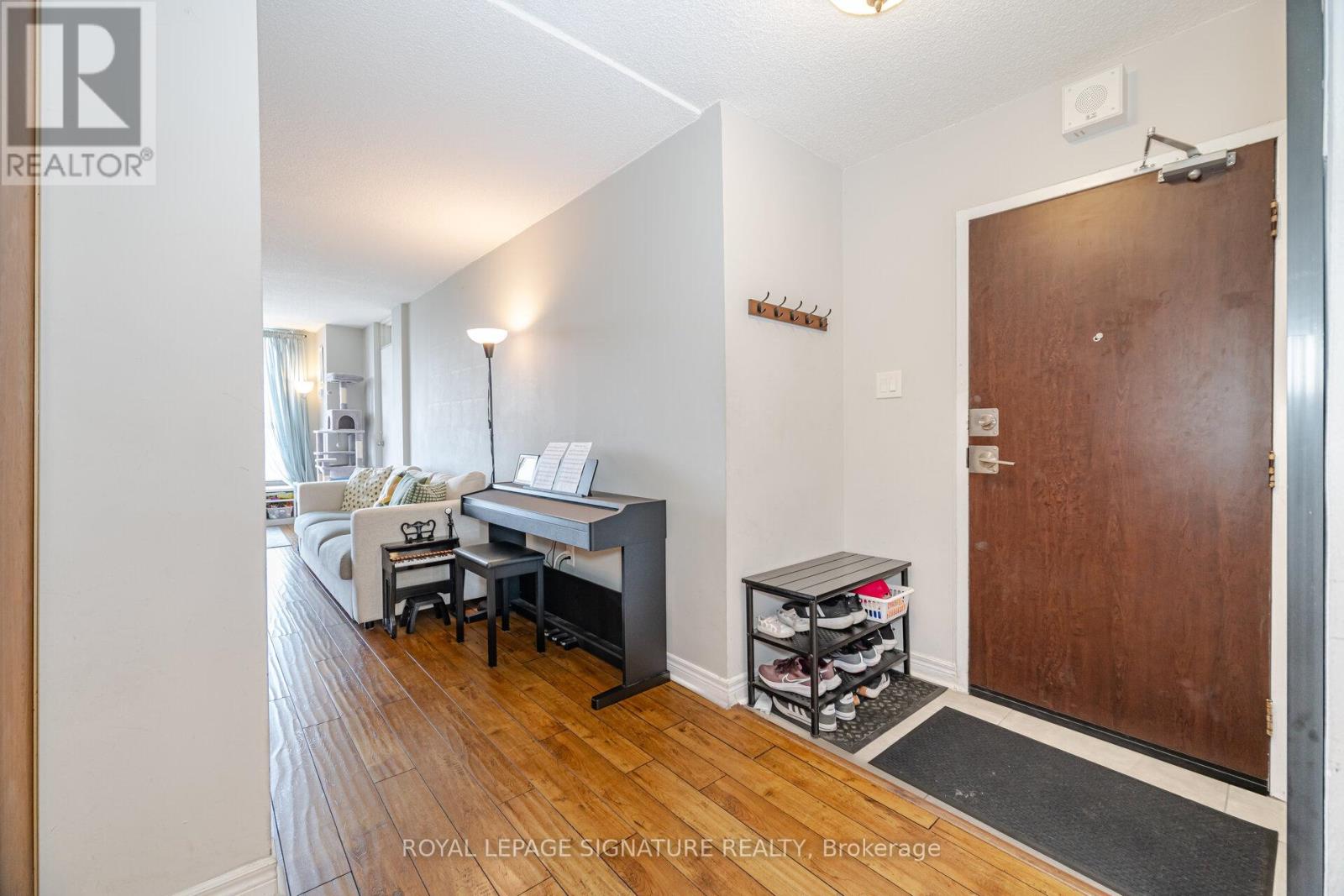 1003 - 3170 Kirwin Avenue Property Photo 5