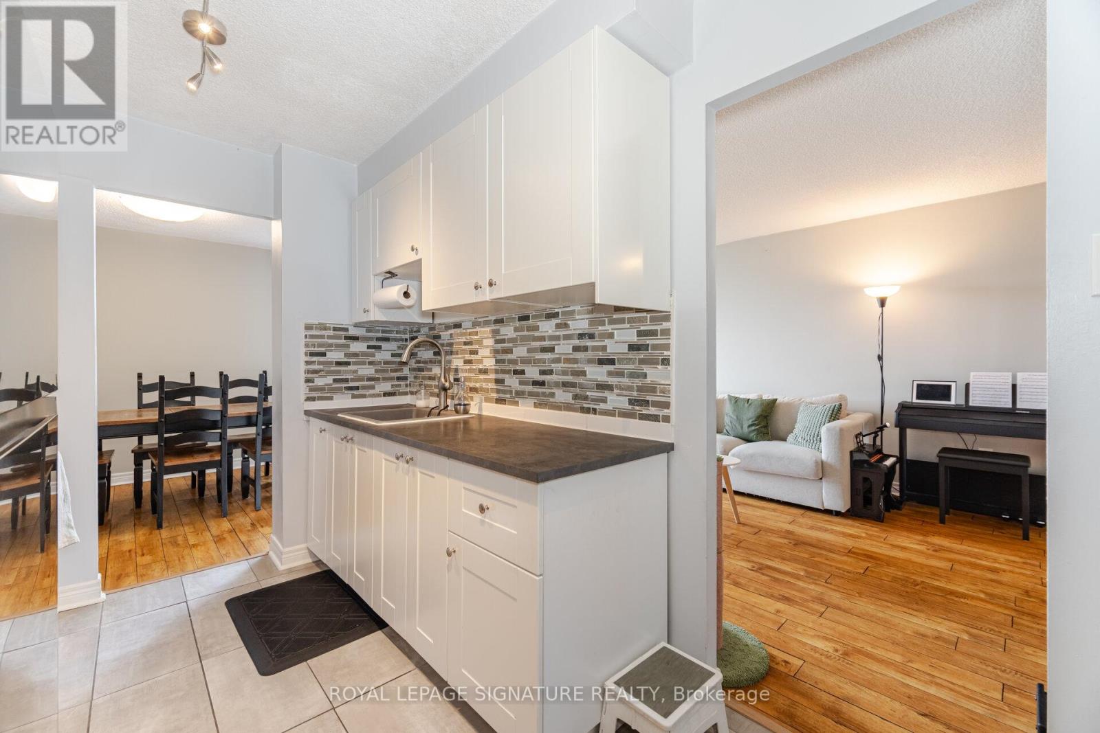 1003 - 3170 Kirwin Avenue Property Photo 19