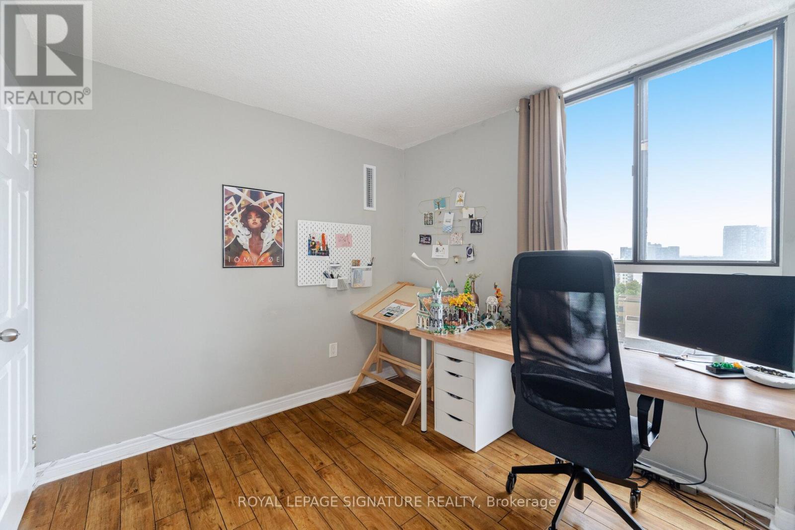 1003 - 3170 Kirwin Avenue Property Photo 30