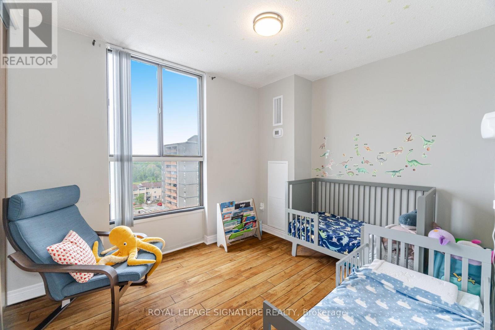 1003 - 3170 Kirwin Avenue Property Photo 31