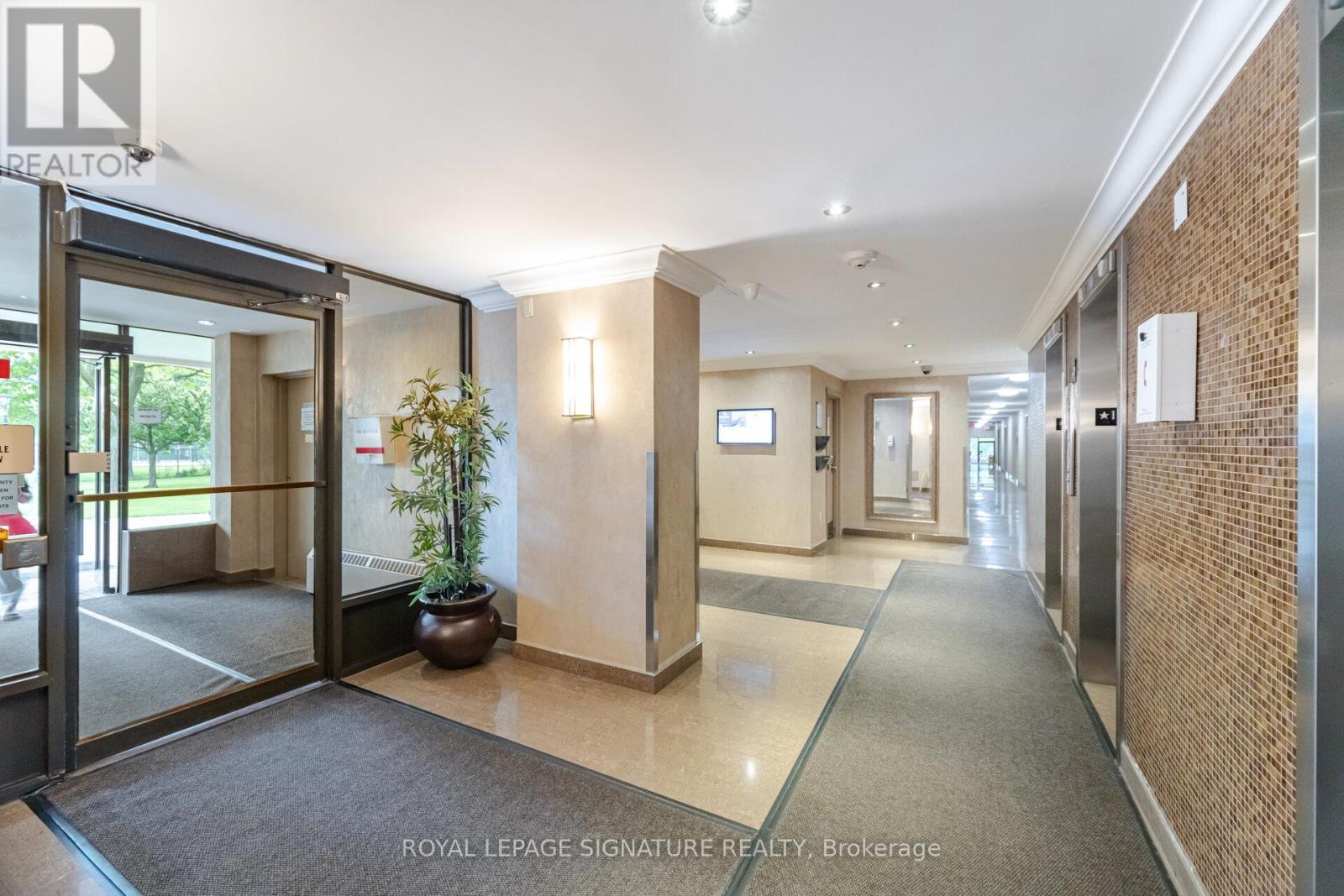 1003 - 3170 Kirwin Avenue Property Photo 46