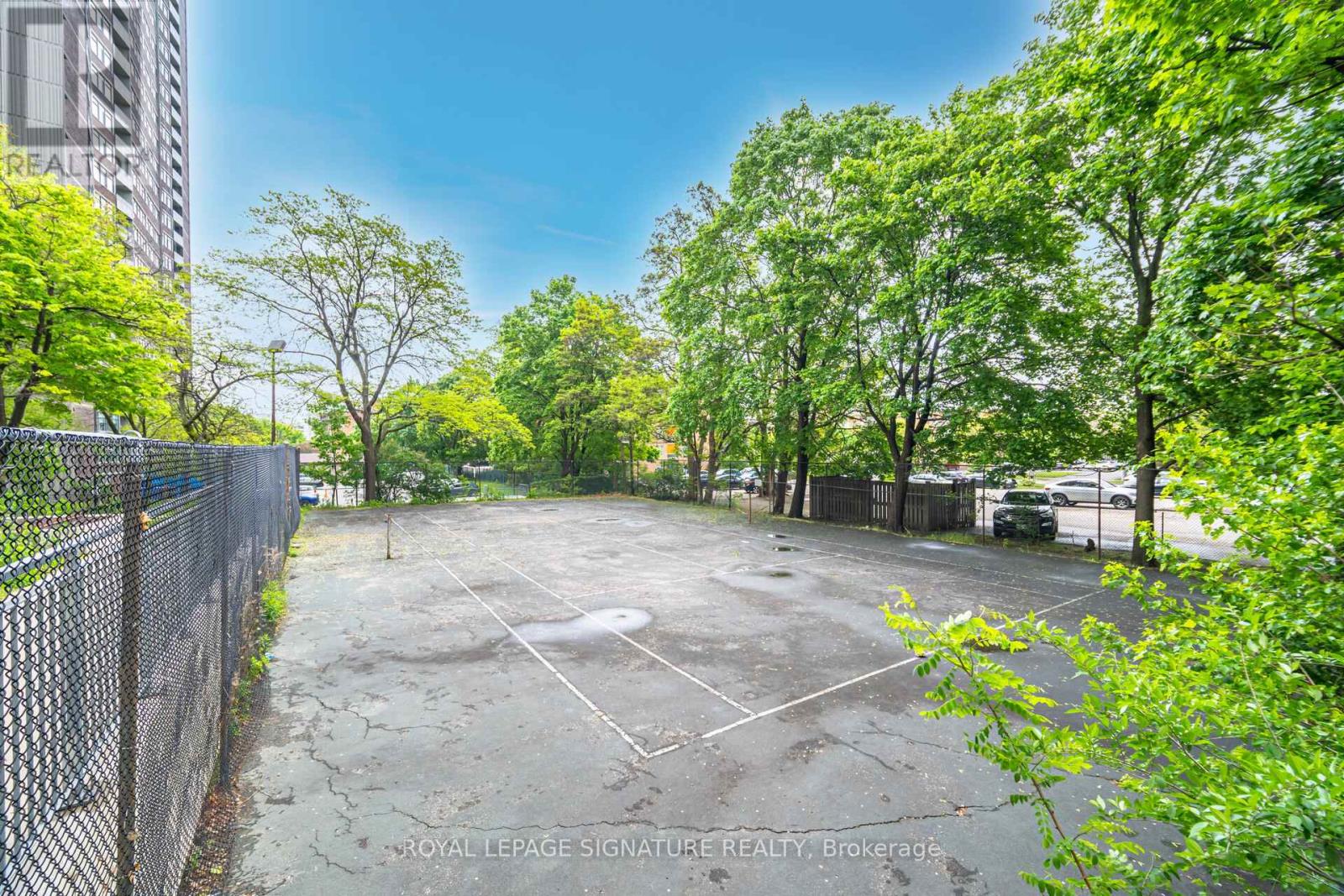 1003 - 3170 Kirwin Avenue Property Photo 49