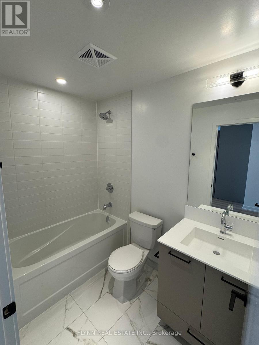 416 - 10 Lagerfeld Drive Property Photo 8