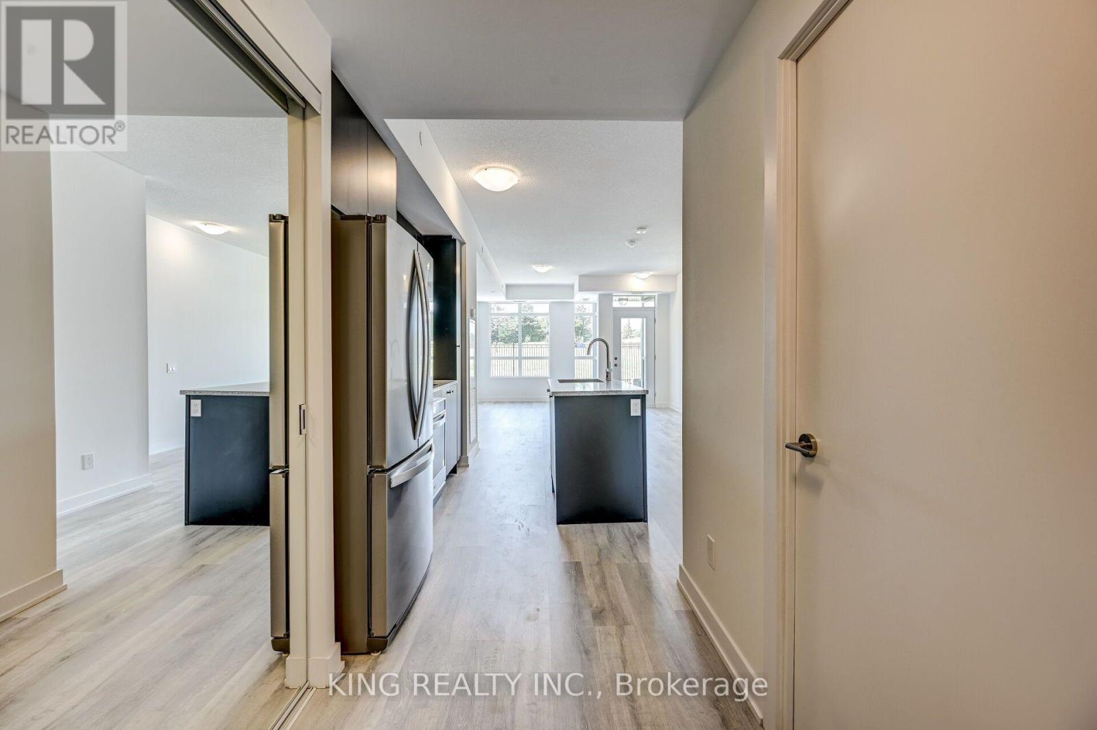 133 - 251 Manitoba Street Property Photo 8