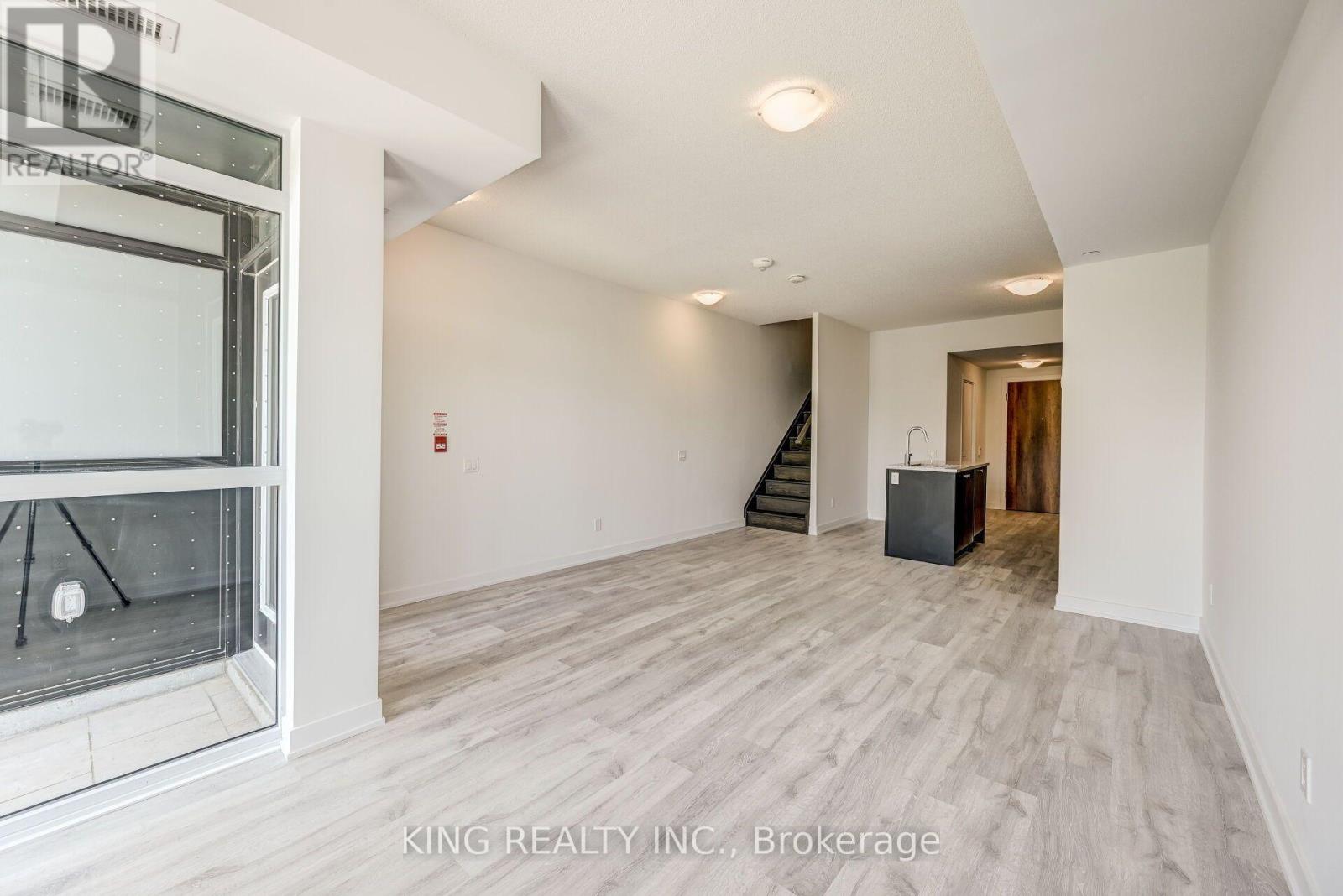 133 - 251 Manitoba Street Property Photo 15